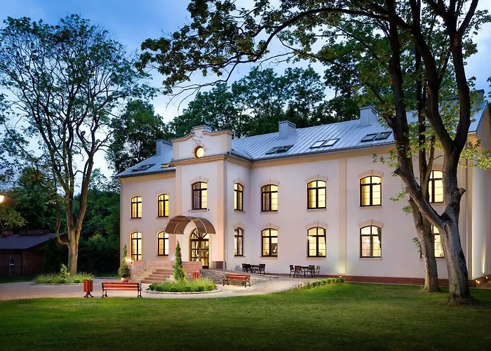 Modlin Palace
